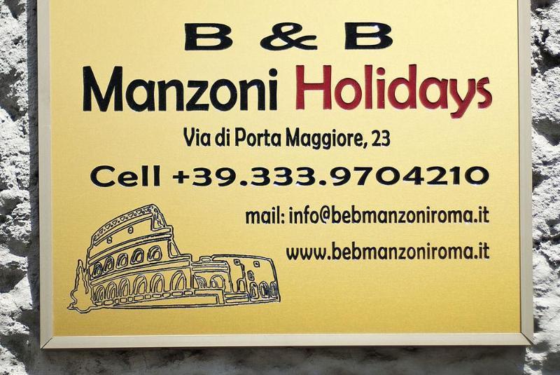 B&B Manzoni Holidays ローマ エクステリア 写真